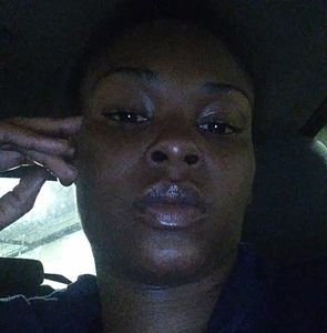 Meet your Posher, Travinia